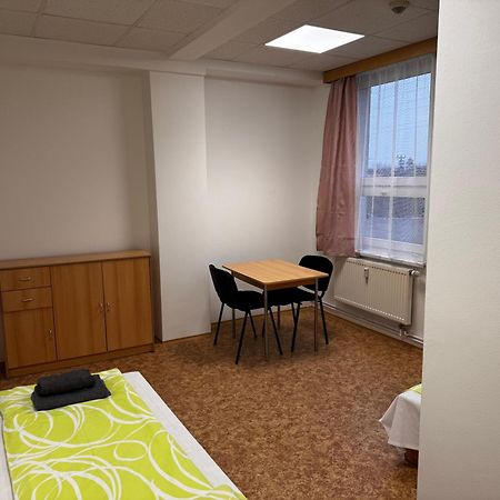 D8 Apartmany Ústí nad Labem Esterno foto